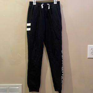 Moderately worn, good condition!